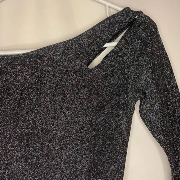 Bebe One Shoulder Bodysuit Women's Metallic Sliver Cutout Shoulder Snaps… - Picture 3 of 16